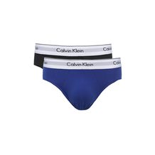 Calvin Klein Underwear   2 .